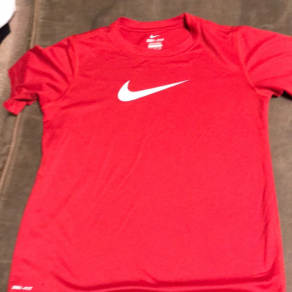 Nike Dry-fit tee